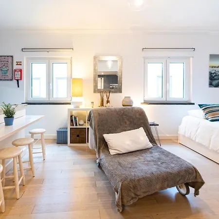 Joivy Superb Studio In Centre Cascais